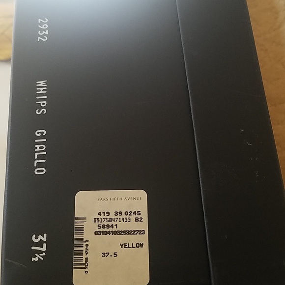 Dolce and Gabbana yellow whip snake sandal heels - Picture 5 of 8